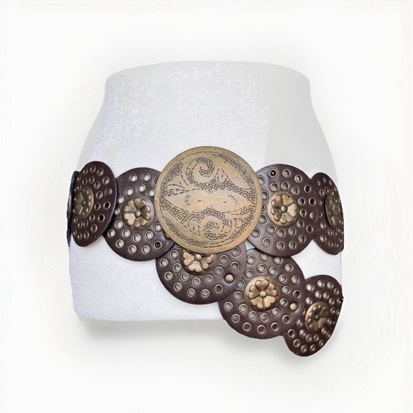 Women's Brown Concho Belt Brass Disc Buckle Coachella Festival Fit Western Boho - Picture 3 of 16